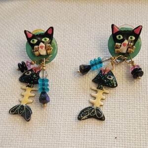 LUNCH AT THE RITZ Black Cat & Fishbone Dangle Earrings. Vintage!